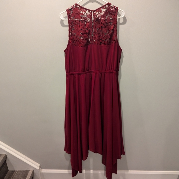 1X Knee Length Red Dress - Picture 3 of 4